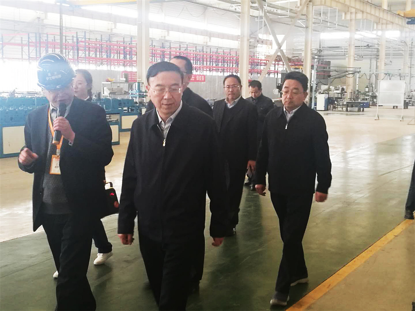 甘肃省副省长李沛兴旅行考察兰州新区人生就是博伊士顿电梯厂